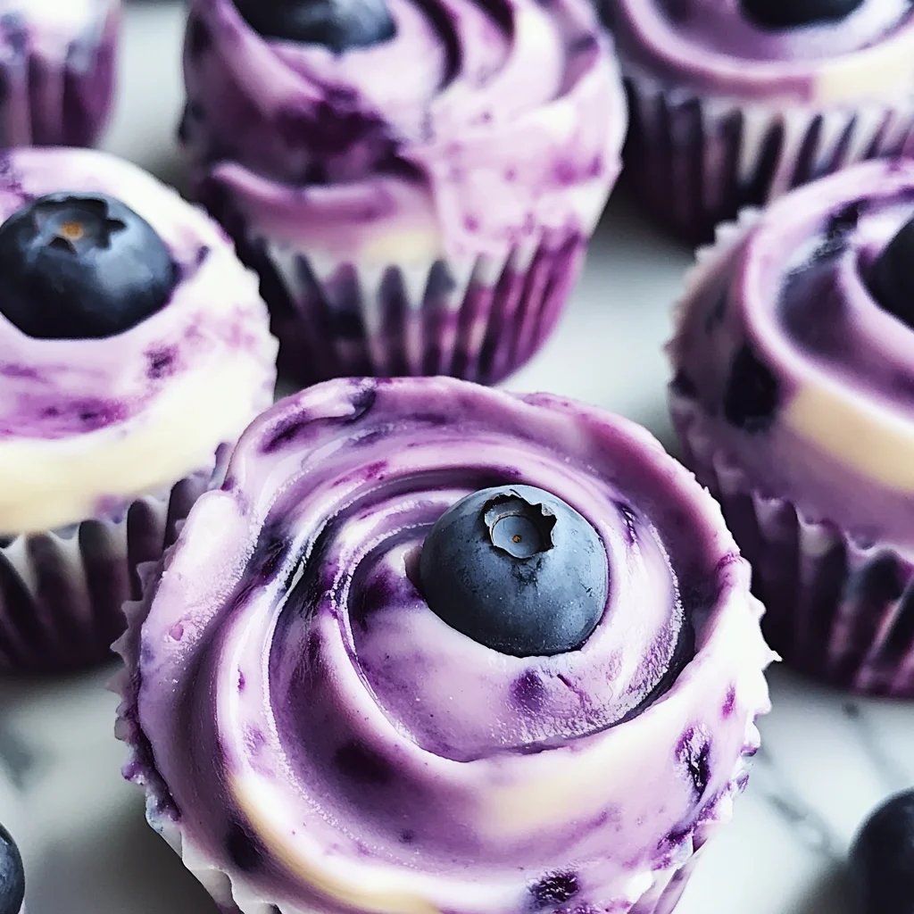 Blueberry Swirl Yogurt Bites